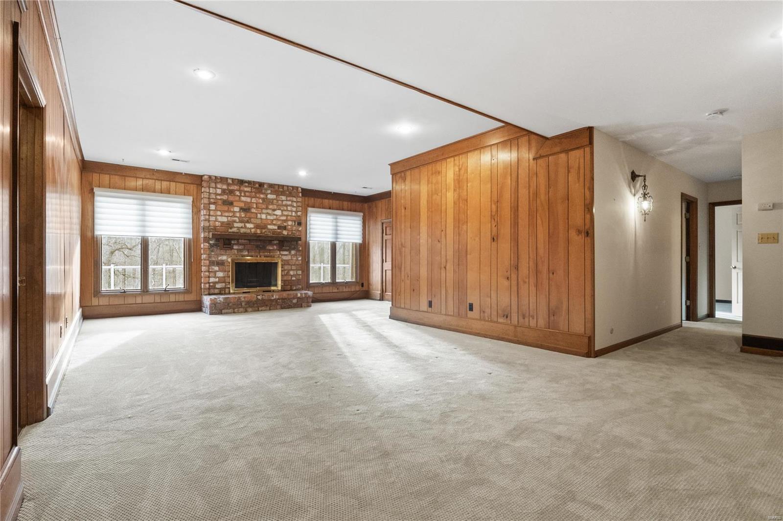 16484 Horseshoe Ridge Road Chesterfield, MO 63005 - Photo 32 of 63 Gallery Image 32