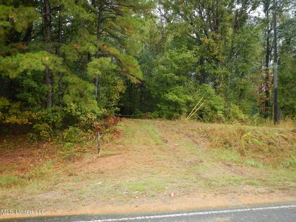$179,900 | 6977 Holly Grove-Meeks Road, Cruger, MS 38924