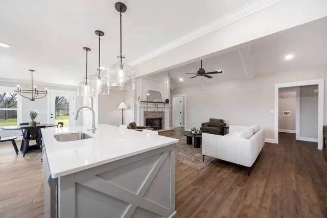 $394,999 | 124 Chinaberry Street, Pine Mountain, GA 31822