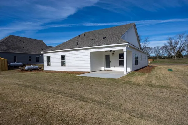 $394,999 | 124 Chinaberry Street, Pine Mountain, GA 31822