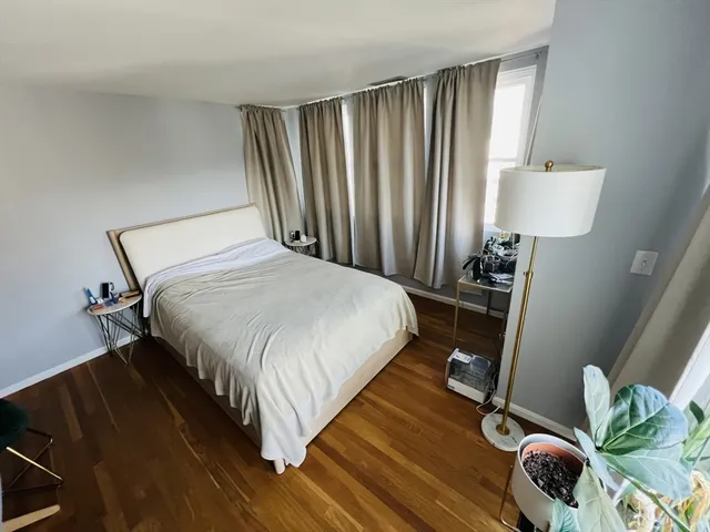 $3,950 | 218 Thorndike Street, Unit 301, Cambridge, MA 02141