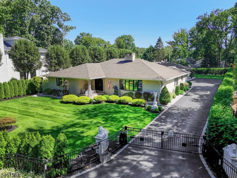650 Riverside Drive Cranford, NJ 07016 - Photo 1 of 44 Gallery Image 1