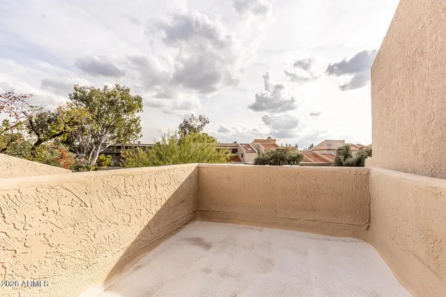 $1,250,000 | 2626 East Arizona Biltmore Circle, Unit 15, Phoenix, AZ 85016