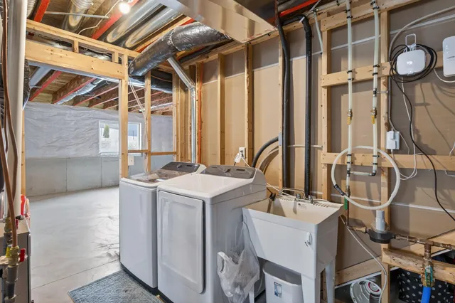 $369,900 | 922 Mulberry Avenue, Montgomery, MN 56069