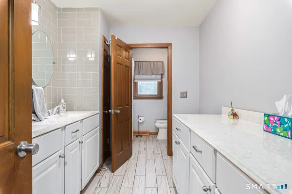 $579,900 | 136 Broad Brook Road, Enfield, CT 06082