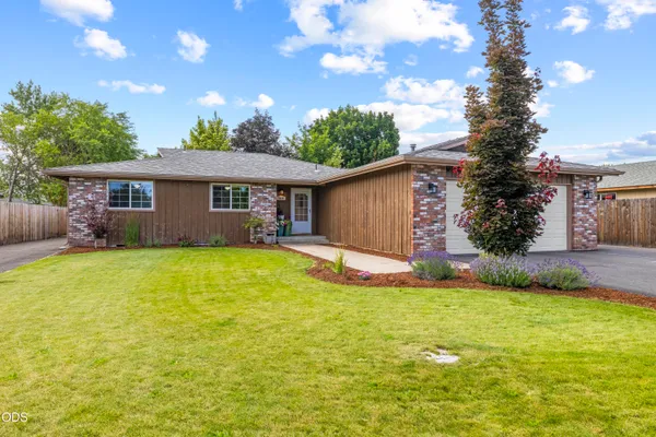 $410,000 | 5444 Brentwood Drive, Klamath Falls, OR 97603