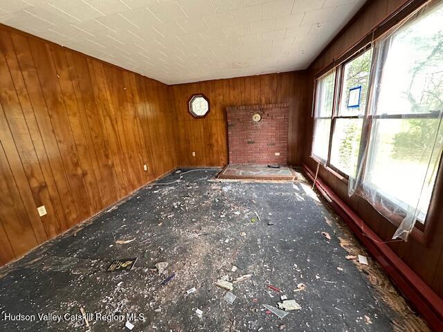 276 Silver Spur Road East Cairo, NY 12413 - Photo 6 of 12 Living Room