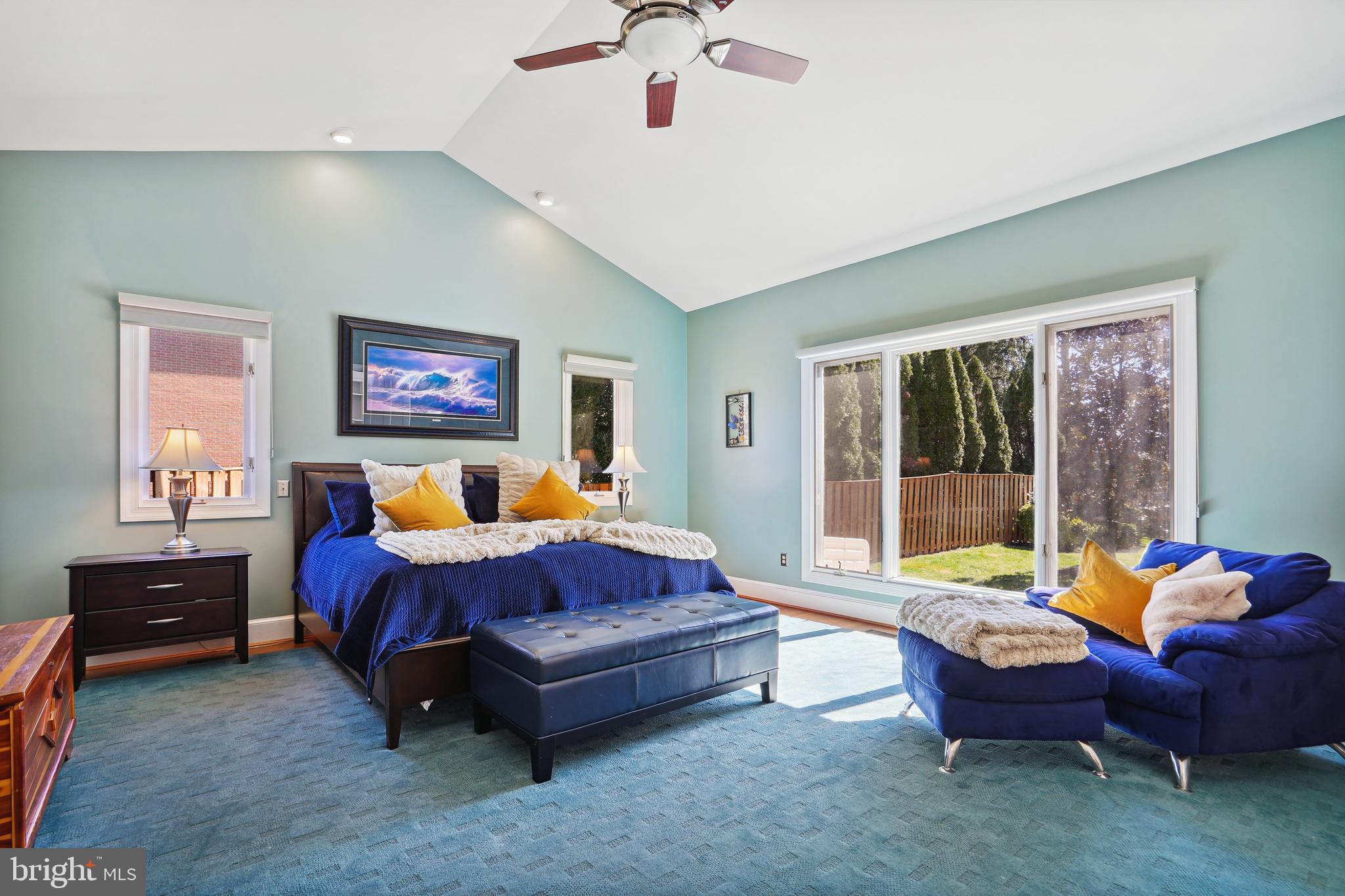 8611 Split Oak Circle Bethesda, MD 20817 - Photo 22 of 60 Main Level Primary Bedroom Suite