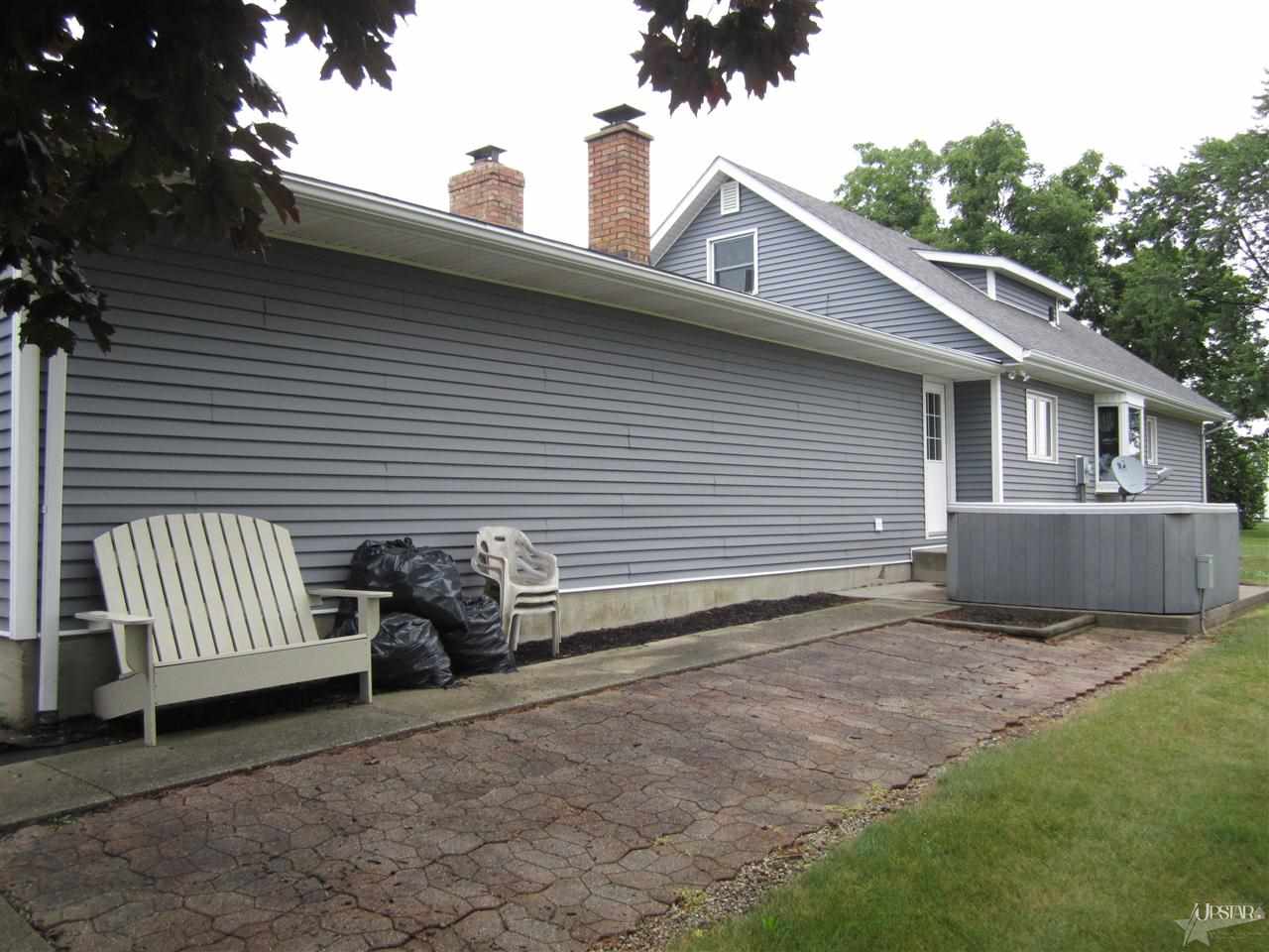 1320 West 900 North Decatur, IN 46733 - Photo 4 of 16