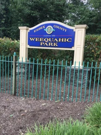 $2,600 | 176 Weequahic Avenue, Unit 1, Newark, NJ 07112