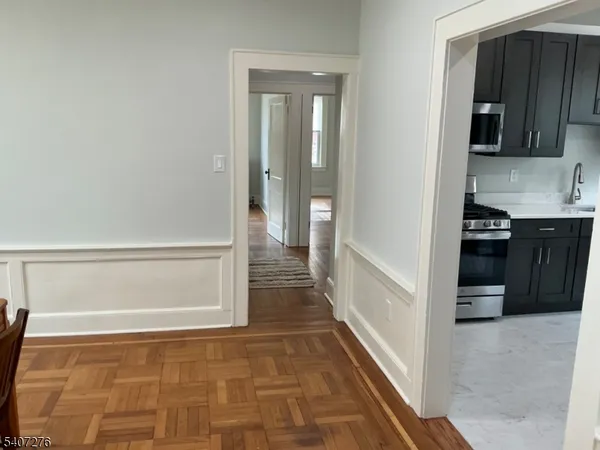 $2,600 | 176 Weequahic Avenue, Unit 1, Newark, NJ 07112