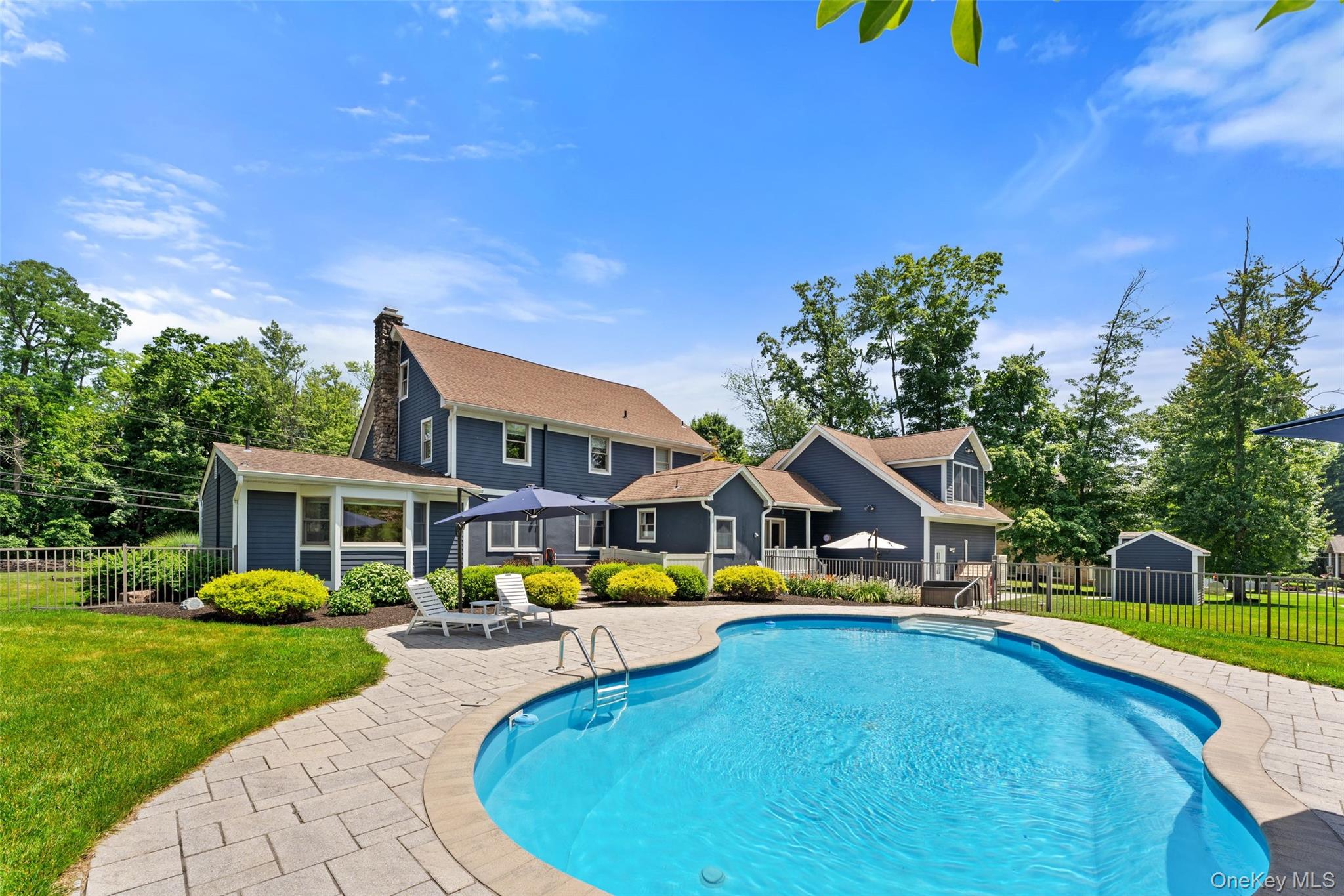 211 Strawtown Road West Nyack, NY 10994 - Photo 3 of 47