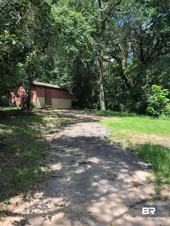 558 Sunnyvale Court Mobile, AL 36609 - Photo 11 of 12