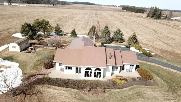 $460,000 | N10409 Hiline Avenue, Spencer, WI 54479