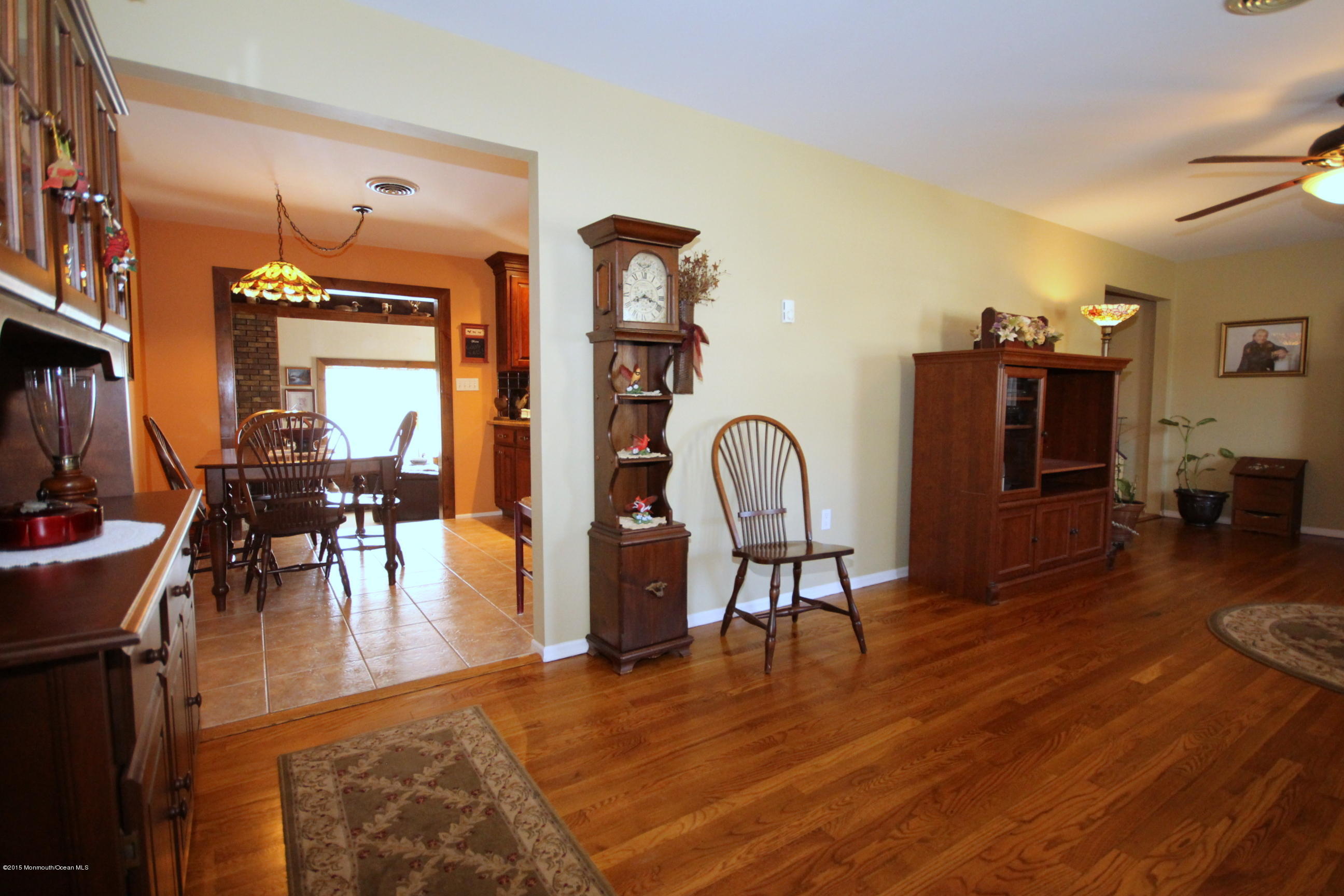 489 Flock Road Trenton, NJ 08619 - Photo 8 of 33 5.JPG