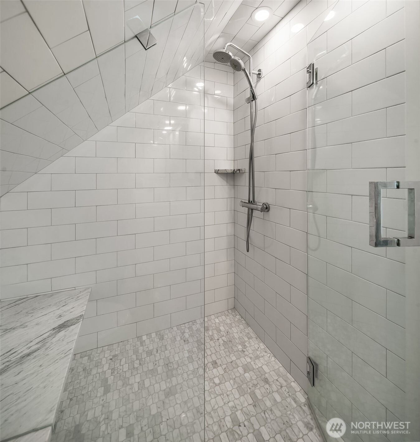 27704 Manzanita Beach Road Southwest Vashon, WA 98070 - Photo 21 of 38