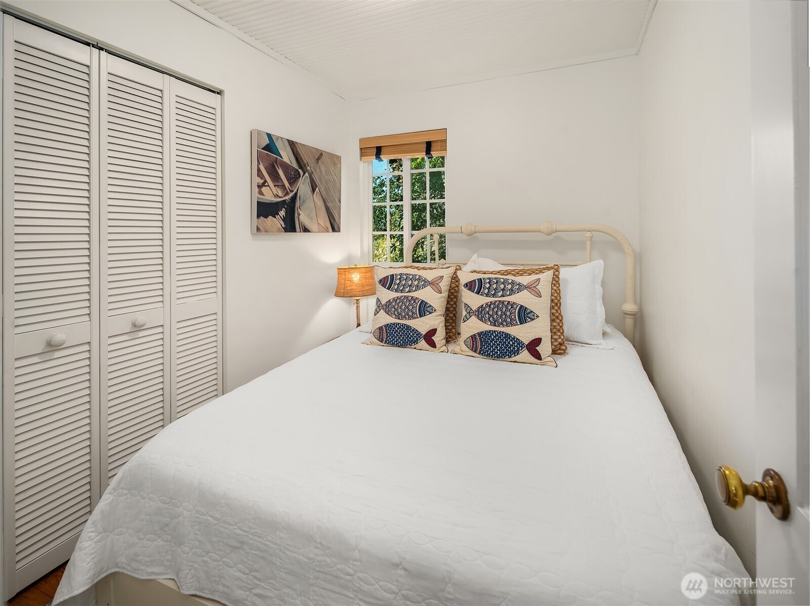 27704 Manzanita Beach Road Southwest Vashon, WA 98070 - Photo 22 of 38