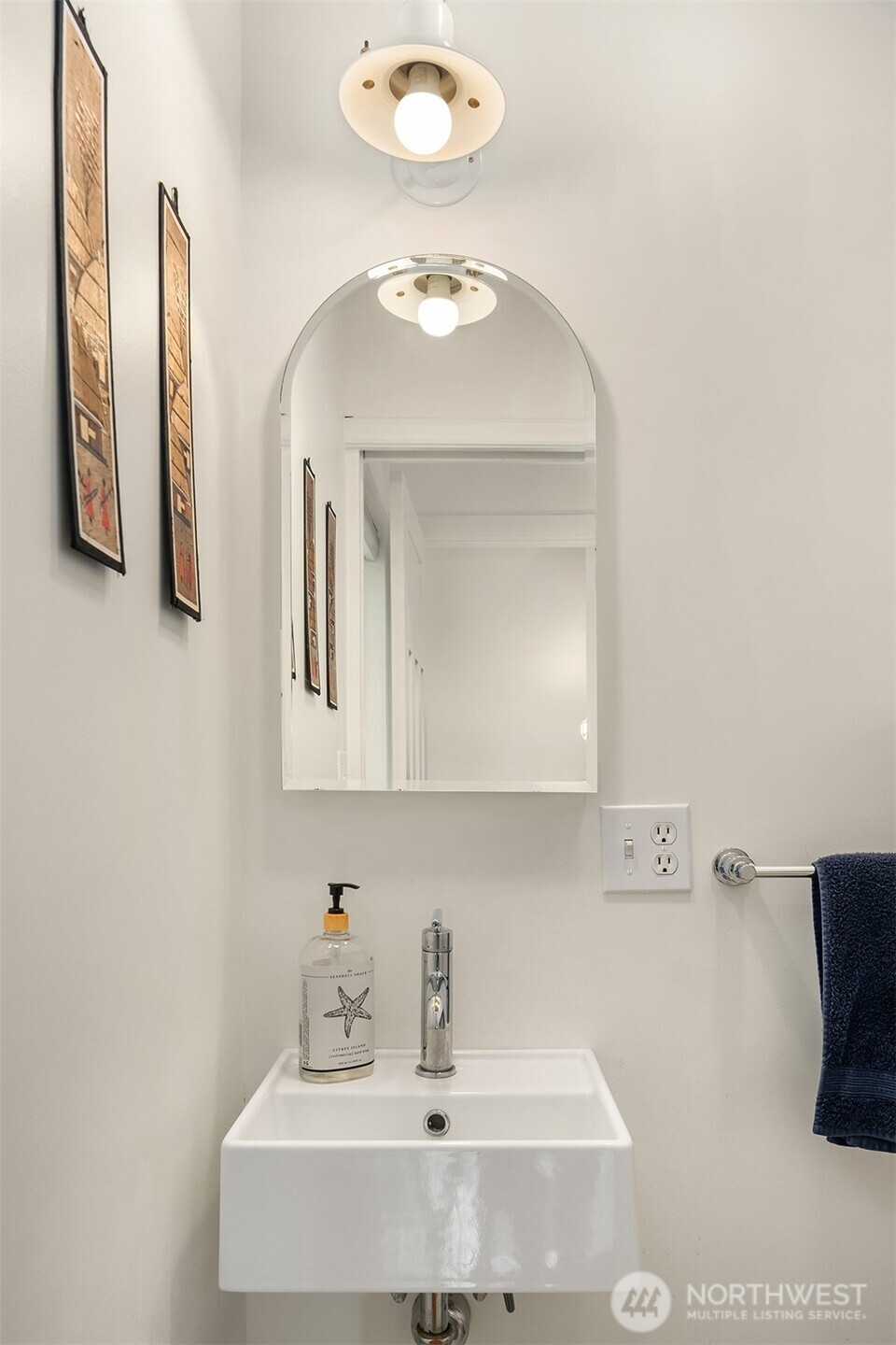 27704 Manzanita Beach Road Southwest Vashon, WA 98070 - Photo 23 of 38