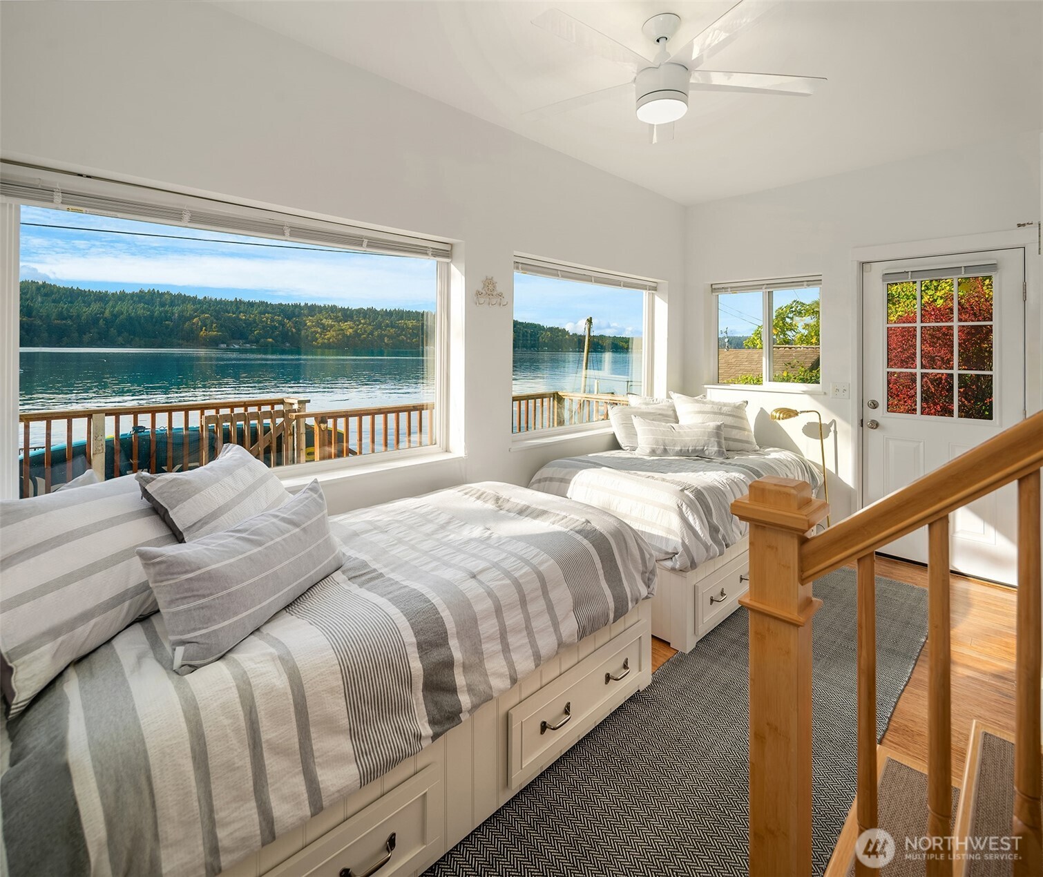 27704 Manzanita Beach Road Southwest Vashon, WA 98070 - Photo 24 of 38