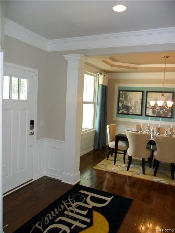 2496 Barkhill Road Canton, MI 48188 - Photo 20 of 20 19 Foyer.JPG