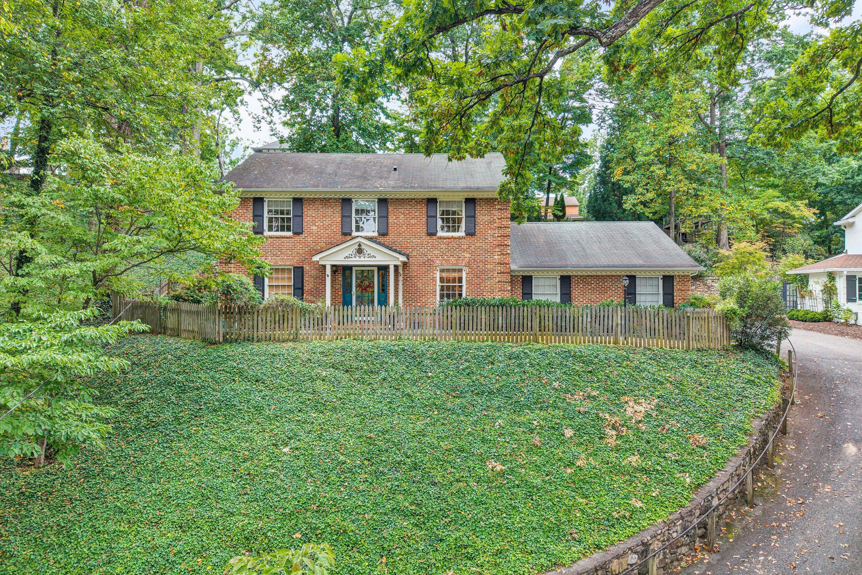 714 Wildwood Road Southwest Roanoke, VA 24014 - Photo 1 of 62 01-SGP-0001