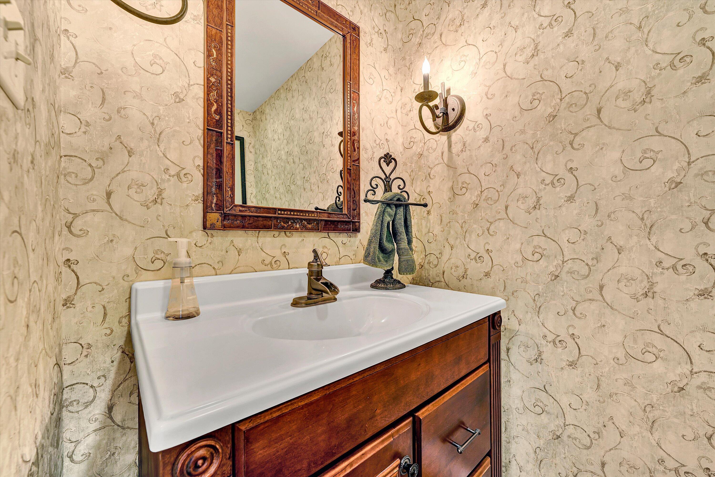 714 Wildwood Road Southwest Roanoke, VA 24014 - Photo 24 of 62 25-SGP-05613