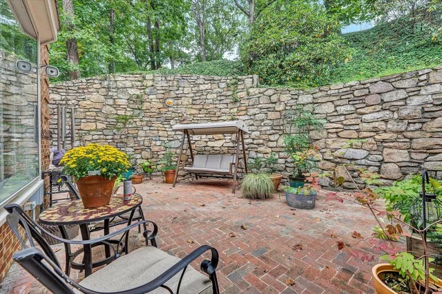 $589,000 | 714 Wildwood Road Southwest, Roanoke, VA 24014