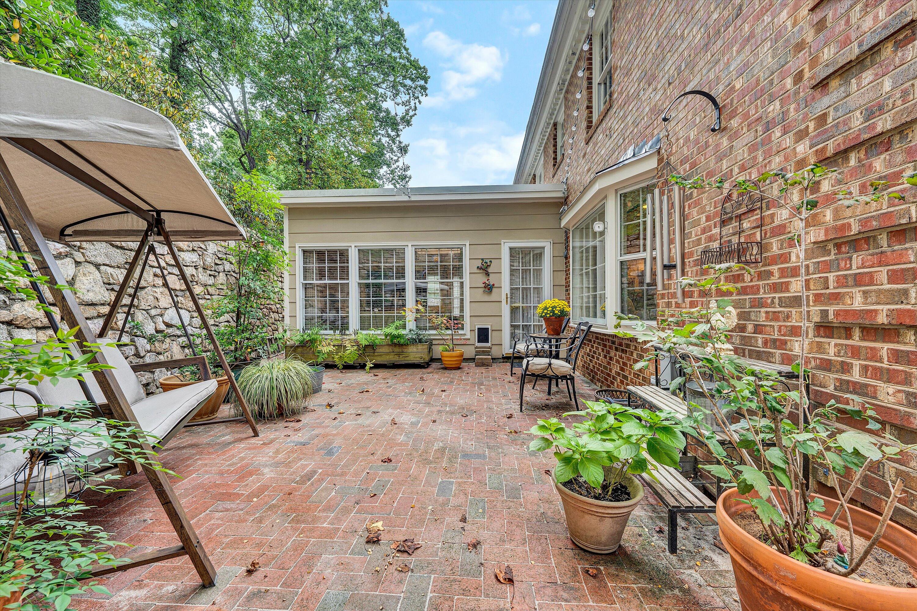 714 Wildwood Road Southwest Roanoke, VA 24014 - Photo 32 of 62 35-SGP-05649