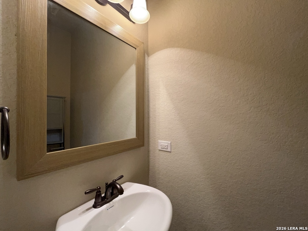 5921 Whitby Road, Unit 102 San Antonio, TX 78240 - Photo 44 of 50