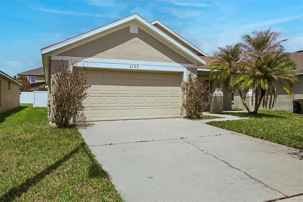 $2,400 | 2709 Lucas Lakes Lane, Kissimmee, FL 34744