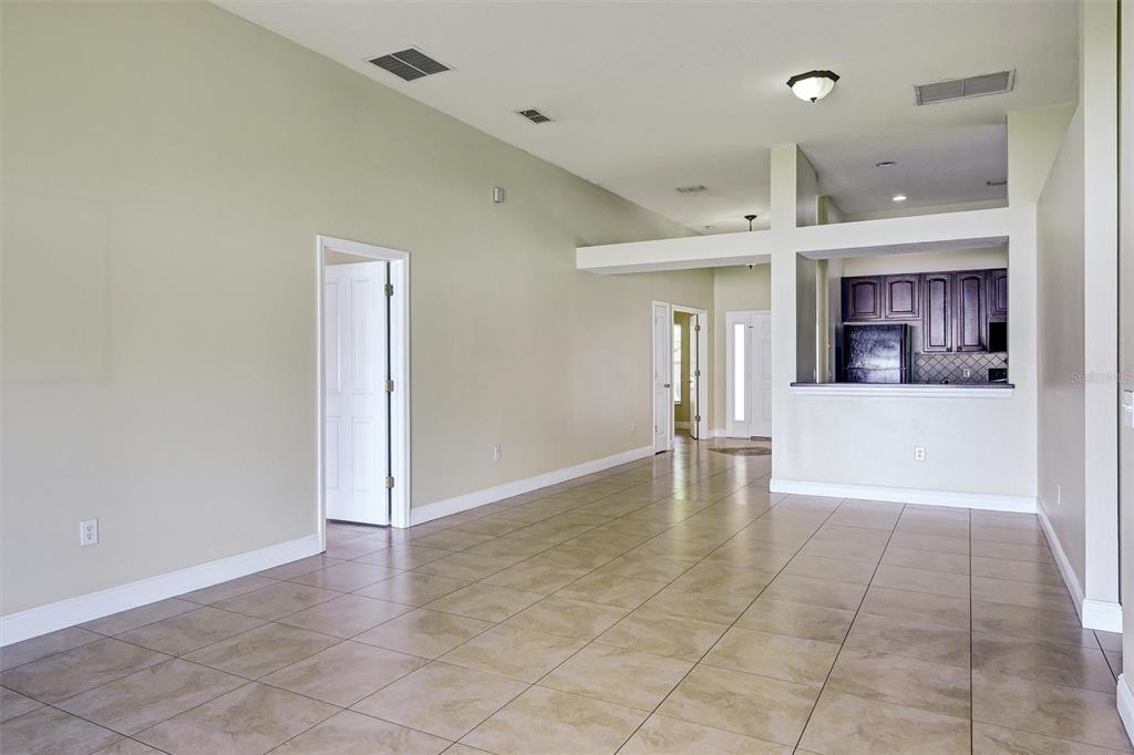 2709 Lucas Lakes Lane Kissimmee, FL 34744 - Photo 16 of 34
