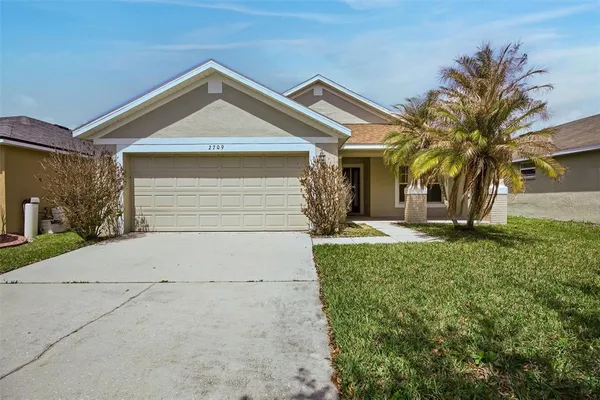 $2,400 | 2709 Lucas Lakes Lane, Kissimmee, FL 34744
