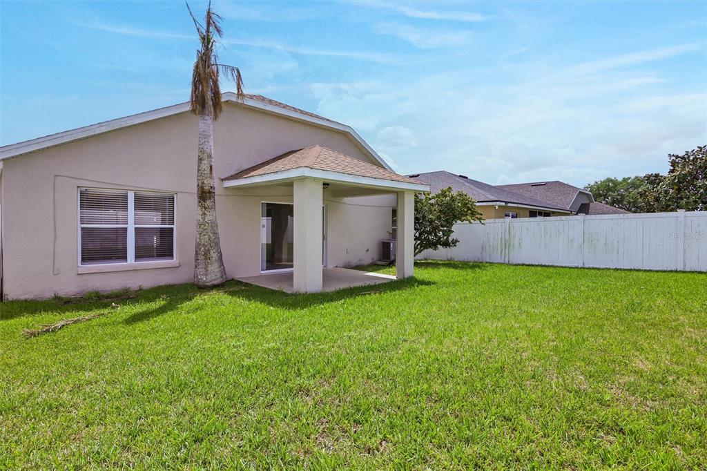 2709 Lucas Lakes Lane Kissimmee, FL 34744 - Photo 32 of 34