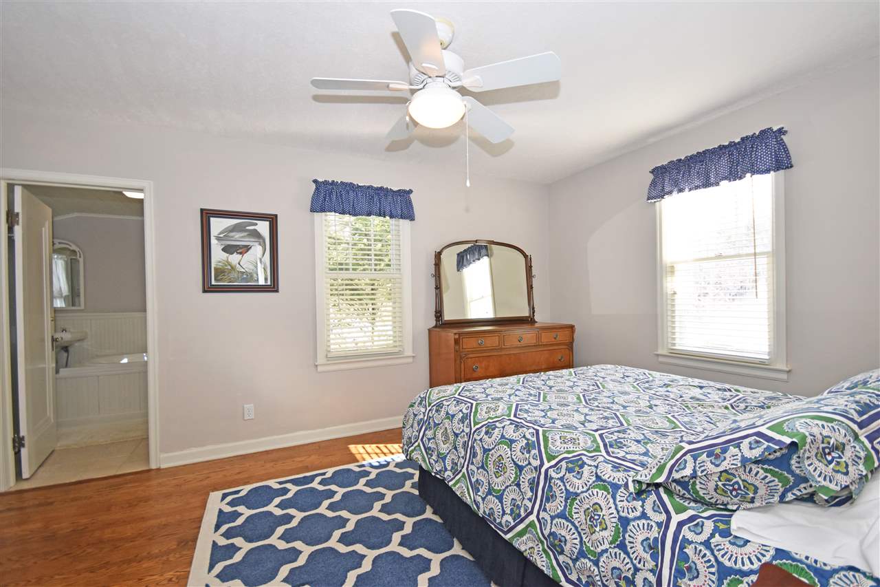 8707 South Dunns Farm Road Maple City, MI 49664 - Photo 19 of 32 1873171-19.JPG
