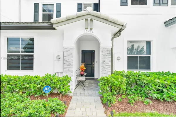 $3,400 | 16274 Southwest 291st Street, Homestead, FL 33033