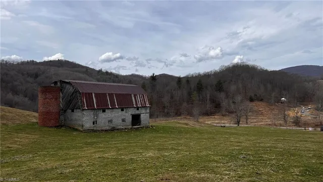 $875,000 | 1266 Flatwoods School Road, Creston, NC 28615