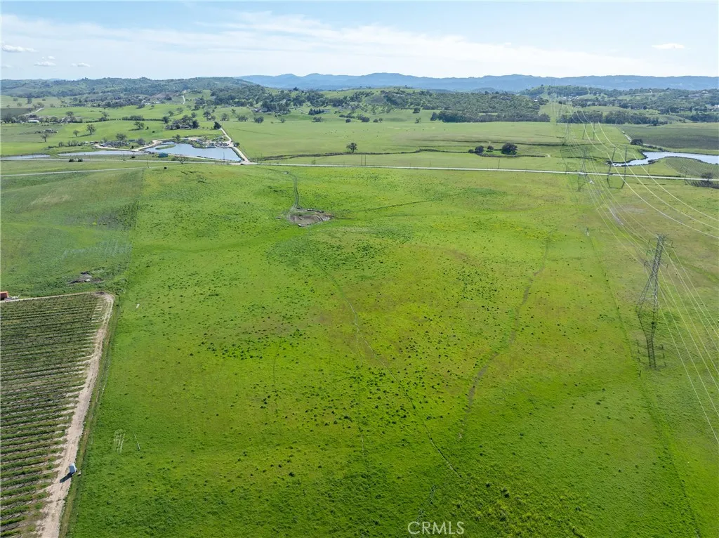 0 Creston Paso Robles, CA 93446 - Photo 17 of 29 a view of an outdoor space and a lake view