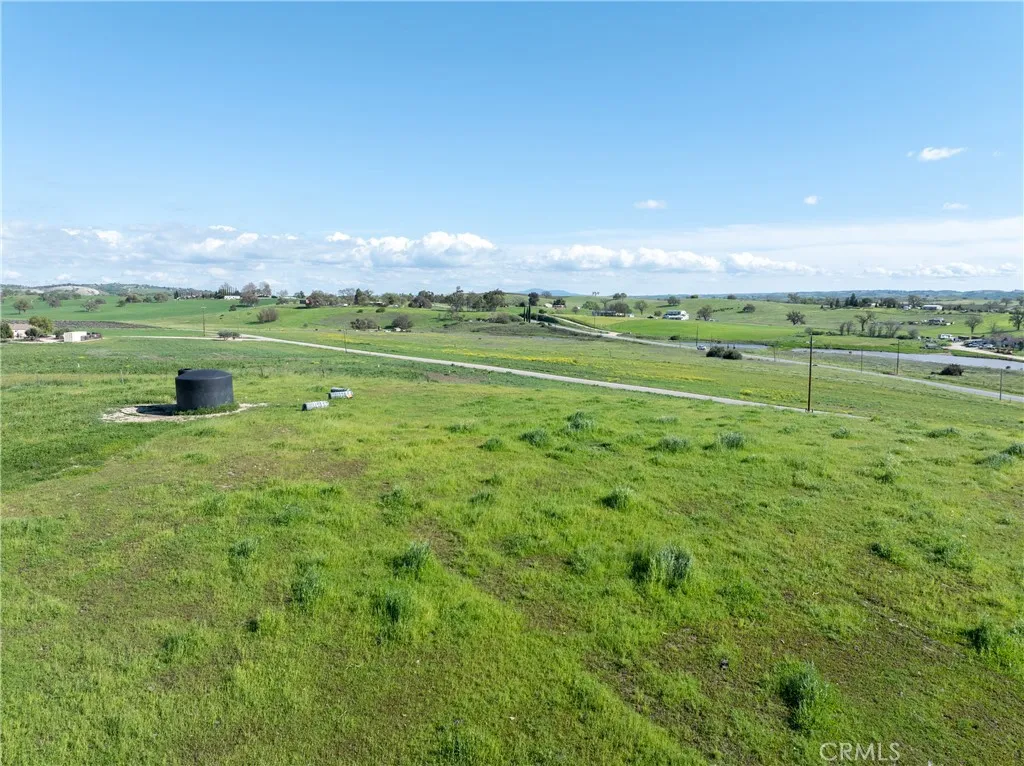 0 Creston Paso Robles, CA 93446 - Photo 22 of 29 a view of a green field with clear sky