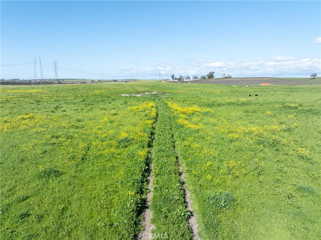 0 Creston Paso Robles, CA 93446 - Photo 3 of 29 a view of an ocean