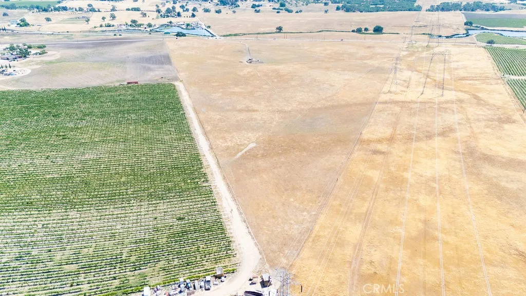 0 Creston Paso Robles, CA 93446 - Photo 5 of 7 a view of a backyard of the house