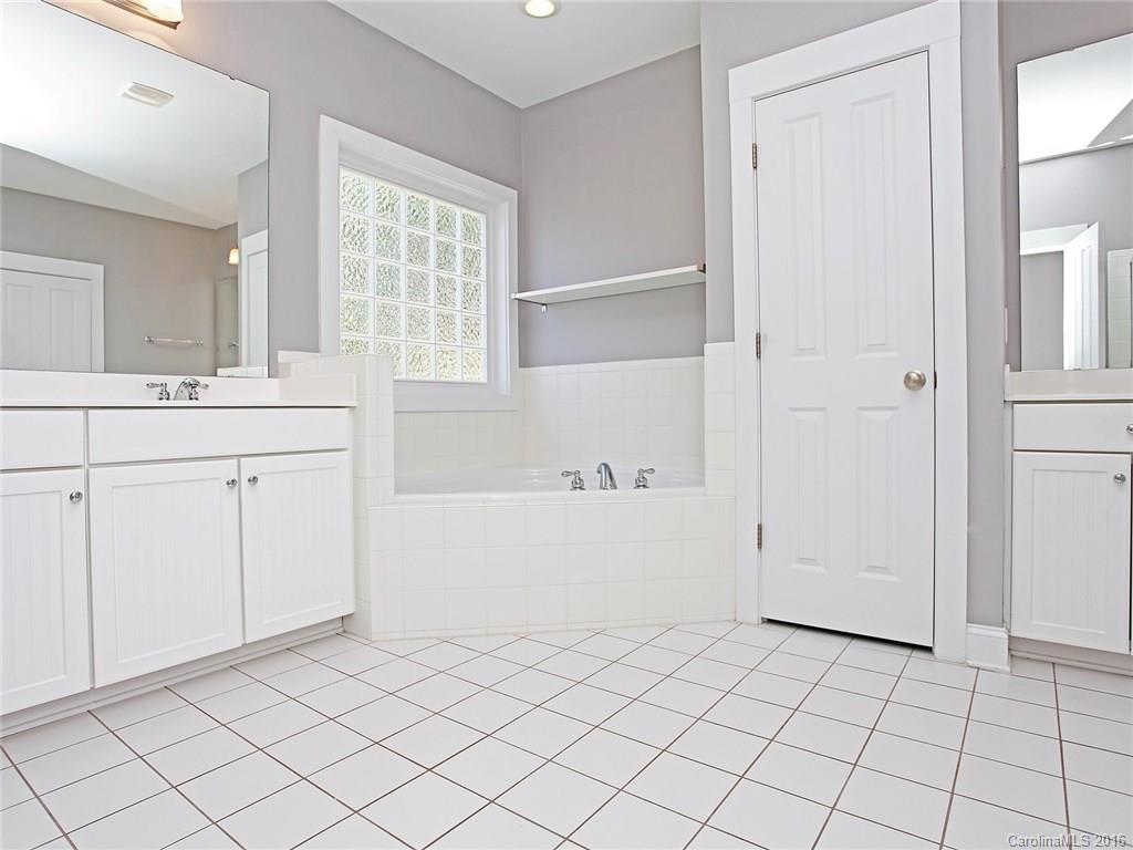 5331 Maddox Court Fort Mill, SC 29708 - Photo 19 of 24