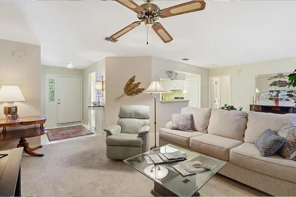 $215,900 | 6022 West Dorset Drive, Crystal River, FL 34429