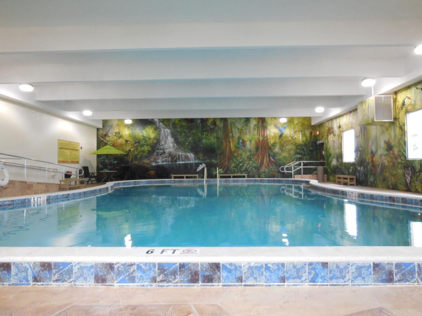 414 Windsor R West Palm Beach, FL 33417 - Photo 28 of 32 indoor pool