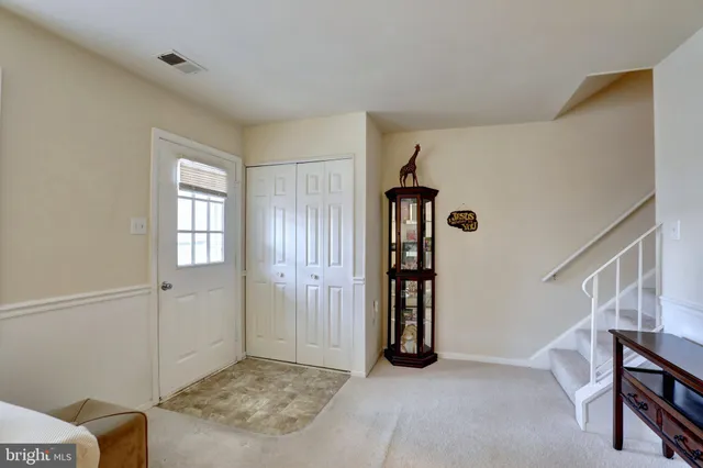 $369,000 | 4519 Appledale Court, Marshall, VA 20115