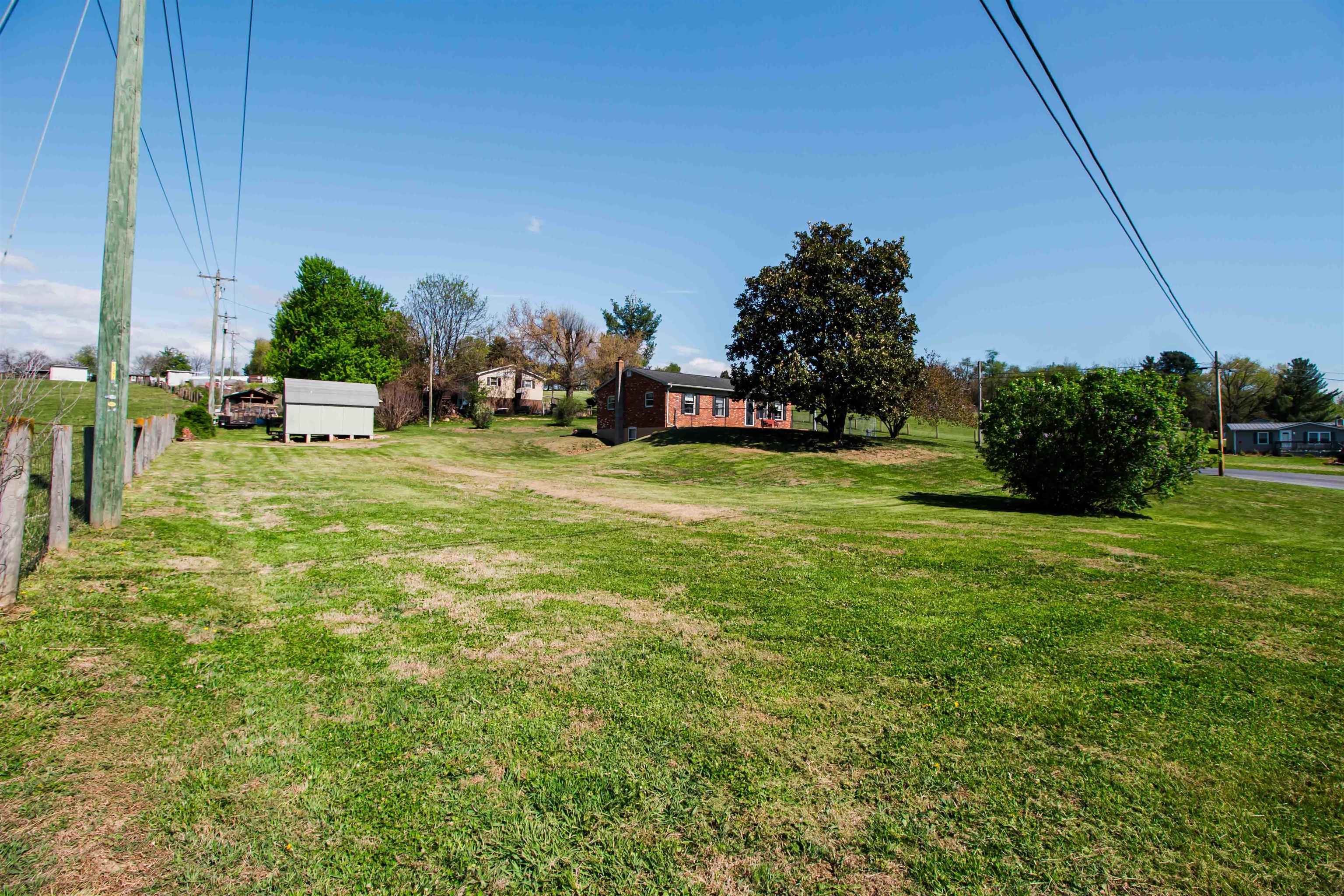 1793 Lacey Spring Road Harrisonburg, VA 22802 - Photo 4 of 41