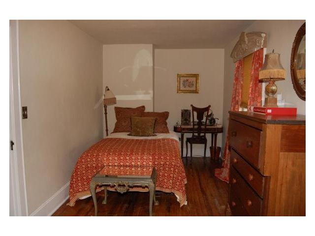 391 Tibet Road Columbus, OH 43202 - Photo 10 of 15