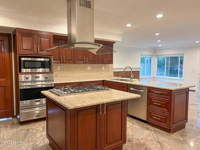 $6,995 | 5630 Hurford Court, Agoura Hills, CA 91301