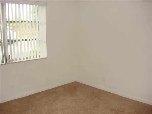 $1,950 | 770 Southeast 2nd Avenue, Unit 105F, Deerfield Beach, FL 33441