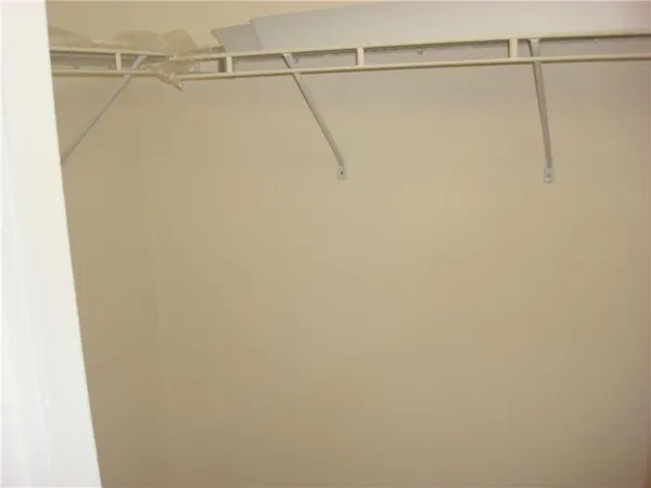 $1,950 | 770 Southeast 2nd Avenue, Unit 105F, Deerfield Beach, FL 33441