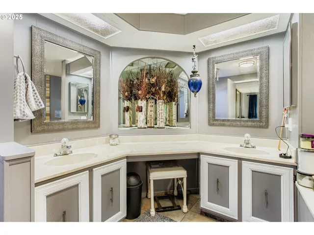 $89,900 | 17091 Southwest Eldorado Drive, Tigard, OR 97224